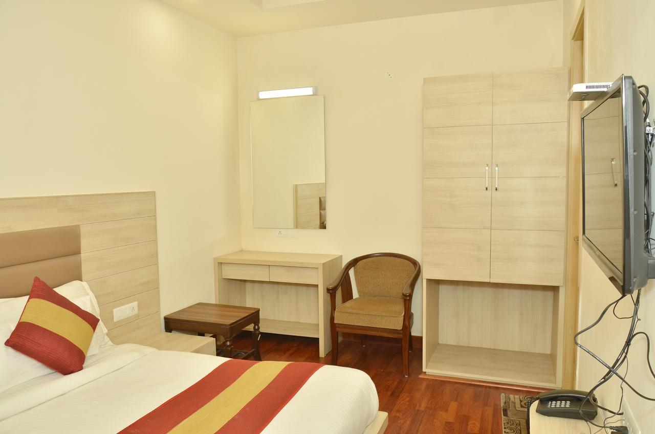 Hotel Temple Inn Amritszár Kültér fotó