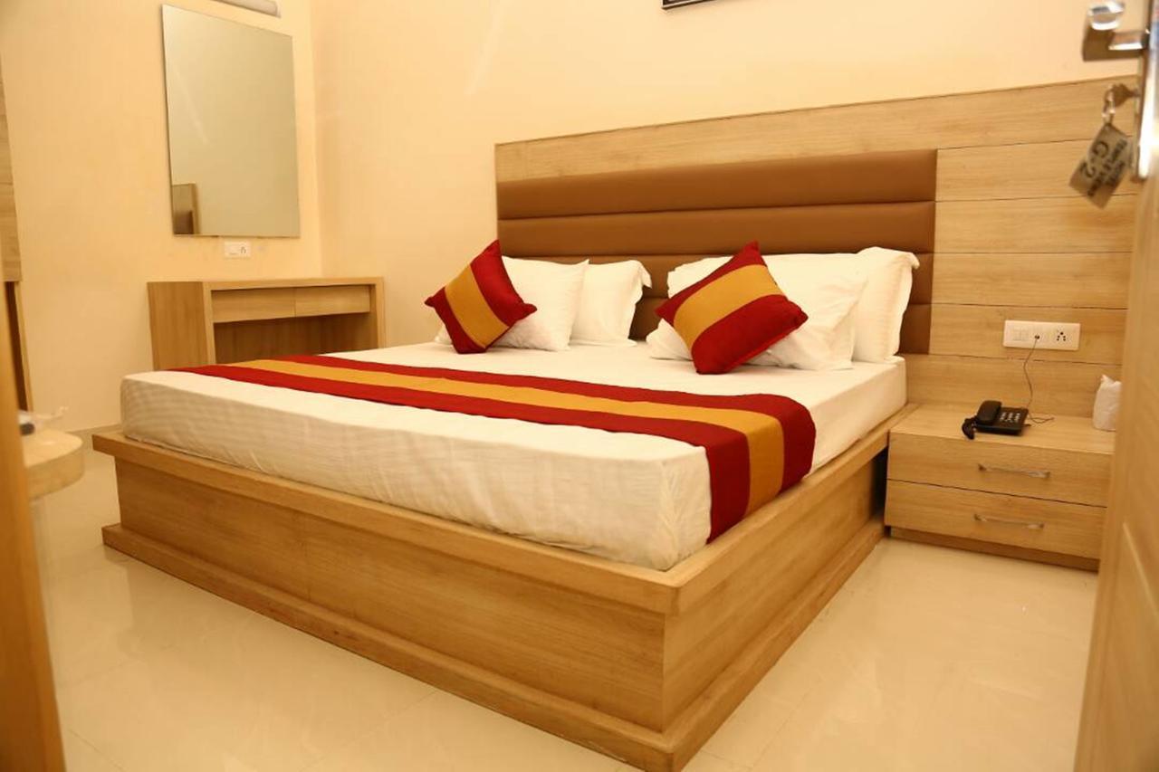 Hotel Temple Inn Amritszár Kültér fotó